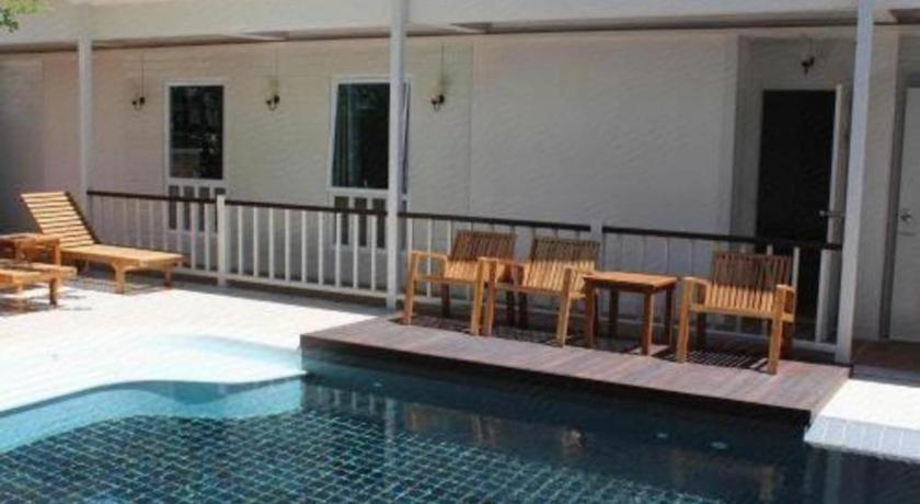 Baan Pimpisa Hotel Bang Sare Eksteriør billede