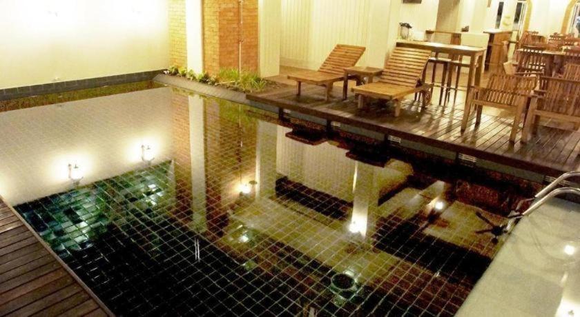 Baan Pimpisa Hotel Bang Sare Eksteriør billede